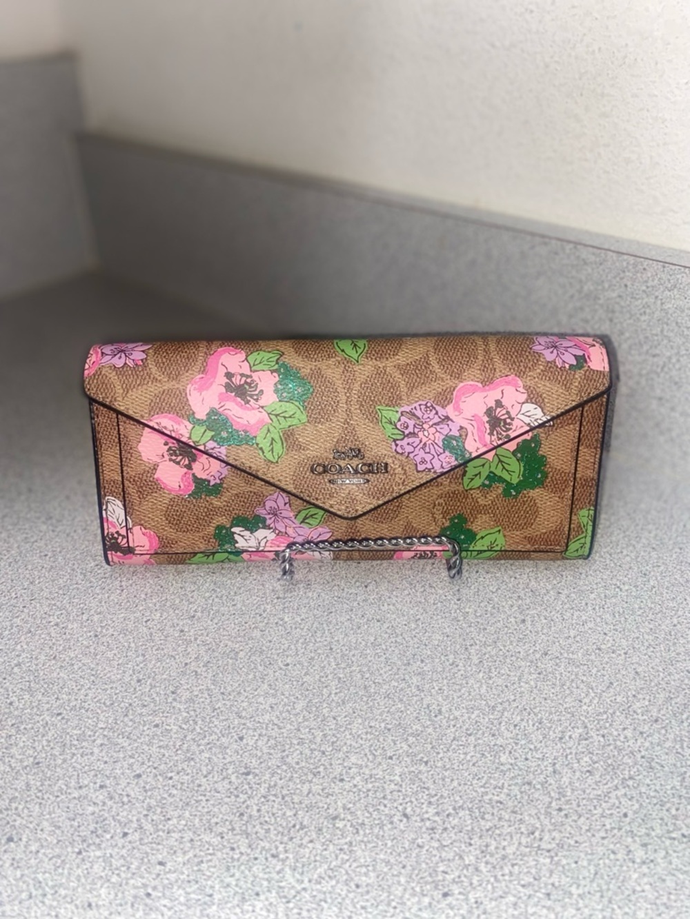 Coach Signature Canvas With Blossom Print Envelope Wallet EUC - Picture 3 of 14